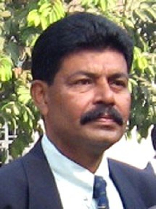 Profile photograph of RakeshSharma